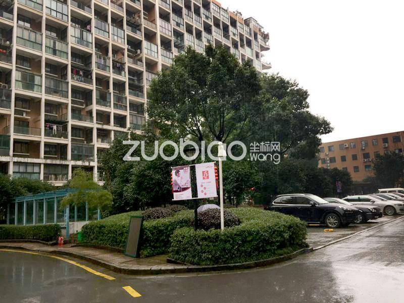 买房一楼有什么优缺点